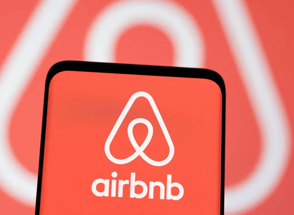 How to Hire a Virtual Assistant for Airbnb